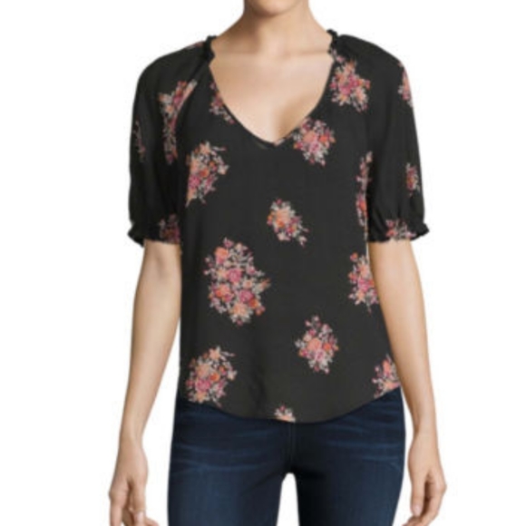 Rewind black floral blouse size L juniors - Picture 1 of 10